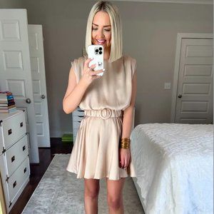 Mustard Seed brand dress in taupe/ mine